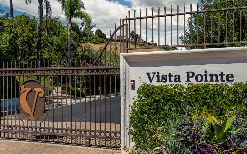 Vista Point Calabasas, CA